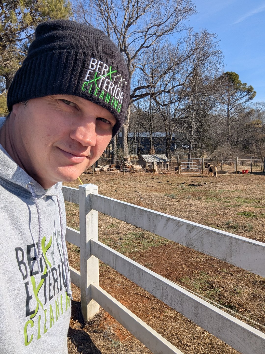 Top Quality House Wash and Fence Cleaning In Pittsboro NC 